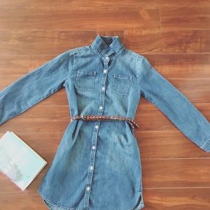 Denim dress with free belt